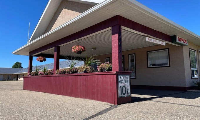 Fort Saskatchewan Hotel | Stars Inn - Motel