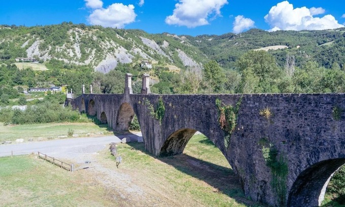 Bobbio Apartment | Stay in the Valley of Fairy Tales