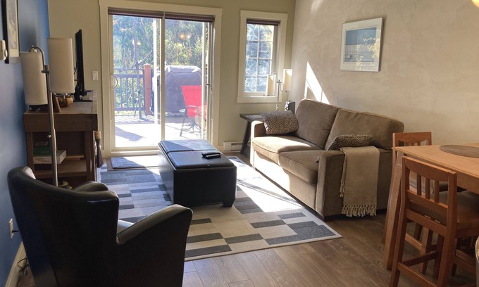 Golden Condo | Stay right on the hill at Kicking Horse!