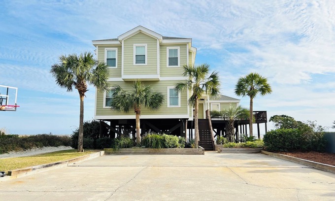 Sullivan's Island House | Stay Salty on Sullivan's Island