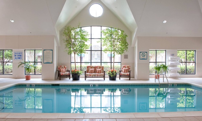 Ballantyne Hotel | Staybridge Suites Charlotte Ballantyne by IHG