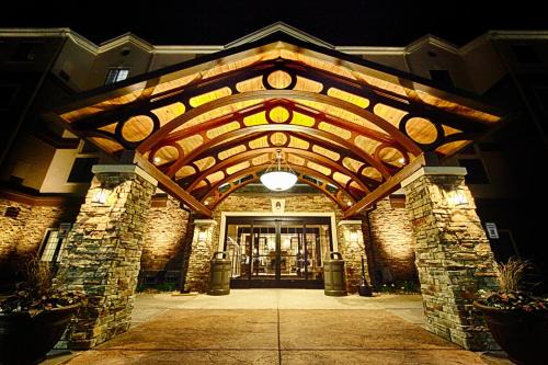 Minot Hotel | Staybridge Suites Minot by IHG