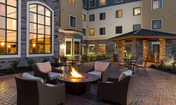 Folsom Hotel | Staybridge Suites Sacramento - Folsom by IHG