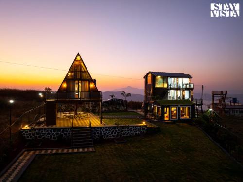 Bhor Villa | StayVista at The Cloudscape with WiFi, Lawn, AC
