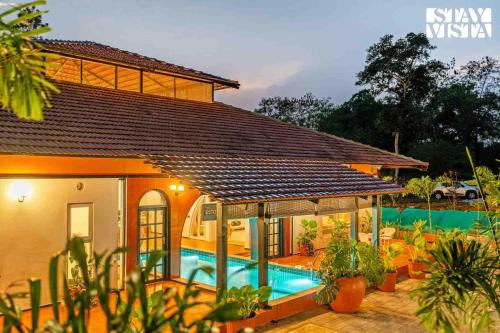 Kanbylu Baichanalli Villa | StayVista at The Estate Villa