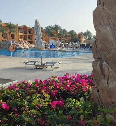 Makadi Bay Apartment | Stella de Mari chalet in Makadi with beach