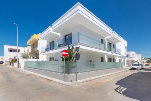 Torre Pali House | Stella del Mare Residence