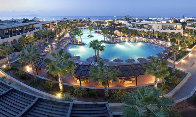 Aposelemis Hotel | Stella Palace Aqua Park Resort