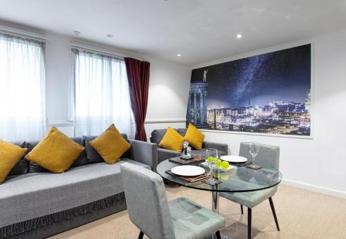 New Town Apartment | Stewart by Heeton Concept - Aparthotel Edinburgh