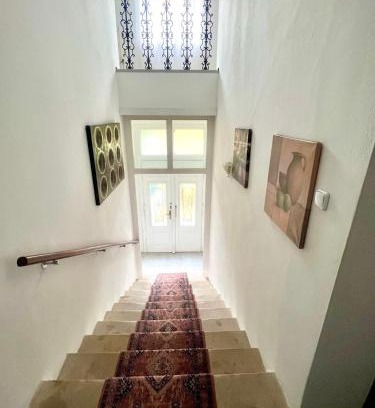Baden Apartment | Stilvolles Studio- Apartment mit einzigartiger Aussicht