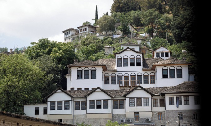 Gjirokaster Hotel | Stitch&Stone Suites