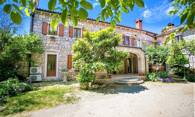 Jakovici House | Stone Holiday House Mendula with Big Terrace