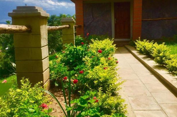 Iringa Region Hotel | Stonecape Resort