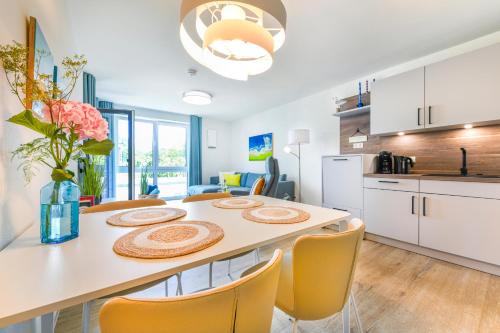 Kellenhusen Apartment | StrandGut -Moderne Ferienwohnung mit Balkon und Sauna - strandnah!