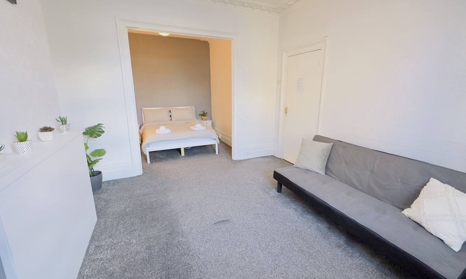 Stratford House | Stratford House - Sleepylodge