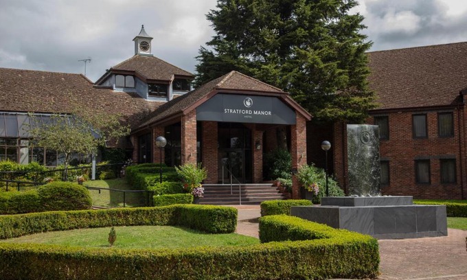 Uckington Hotel | Stratford Manor Hotel