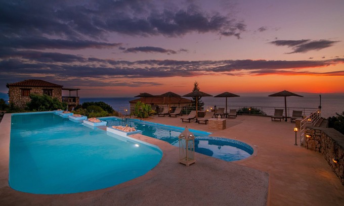 Skinaria Villa | Strofilia Authentic Villas