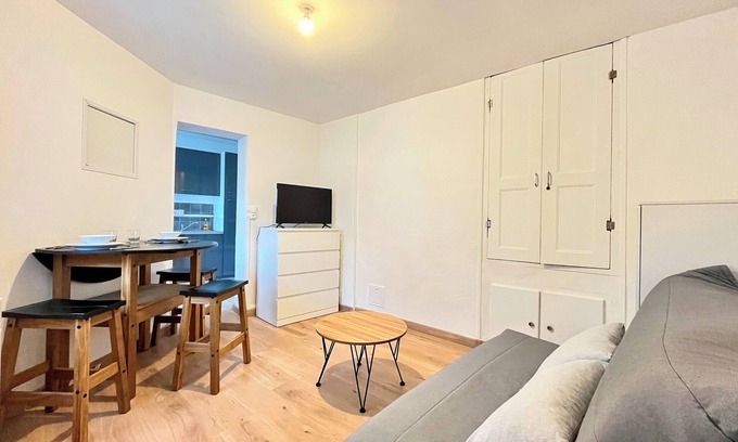 Angouleme Apartment | Studio à 10 Minutes de Marche du Cœur de la Ville