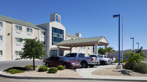 Las Cruces Hotel | Studio 6 Las Cruces, NM Telshor