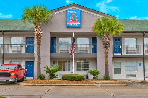 Pascagoula Hotel | Studio 6-Pascagoula, MS