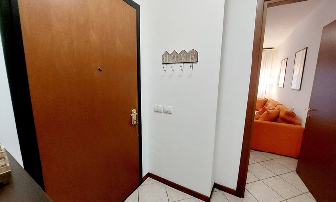 Gorle Apartment | Studio apartment-7 min from Bergamo, 10 min Orio (BY CAR)