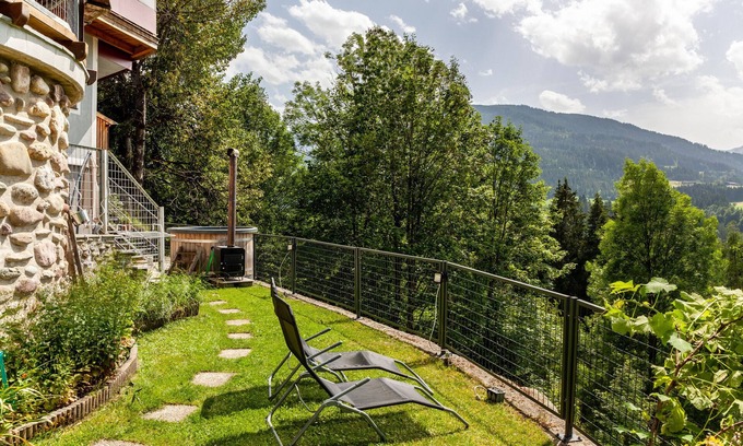 Westendorf Apartment | Studio Apartment "Haus Auner Top 5b" with Mountain View, Private Terrace & Wi-Fi