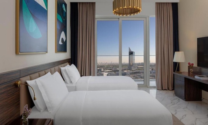 Dubai Media City Apartment | Studio Apartment Near The Media Lounge Palm By Luxury Bookings