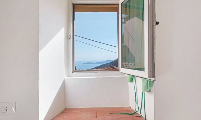 Semorile Apartment | Studio Apartment 'Tavernetta in Campagna' with Sea View, Shared Terrace and Shared Garden