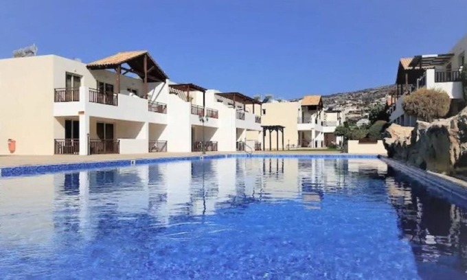 Peyia Town Apartment | Studio Apartment with aircon, WI-FI and large pool