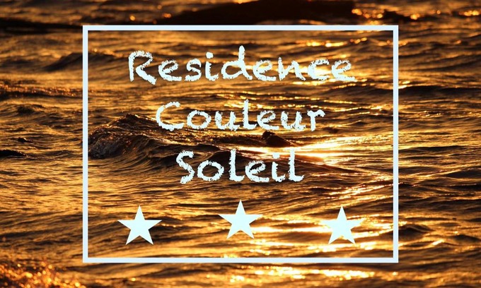 Juan-les-Pins Apartment | studio bleu Juan les Pins