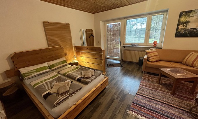 Pernegg an der Mur Apartment | Studio-Classic-Private Bathroom-Garden view