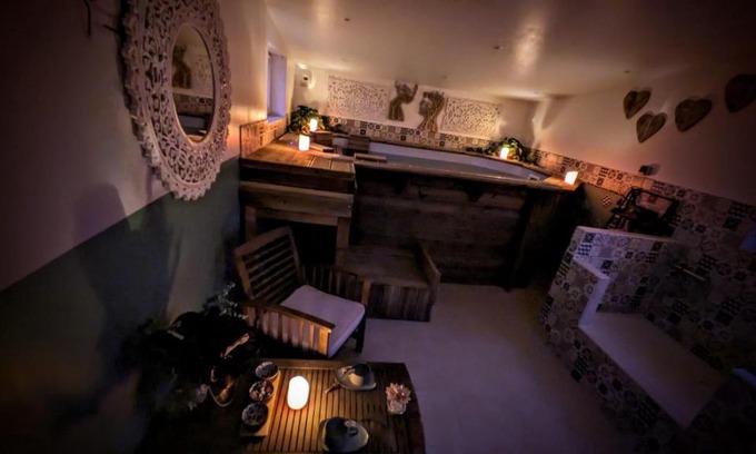 Moyaux House | Studio de charme avec piscine de relaxation