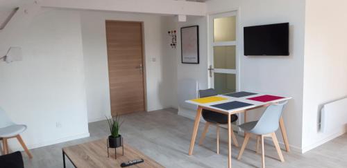 Linars Apartment | Studio de charme entièrement rénové