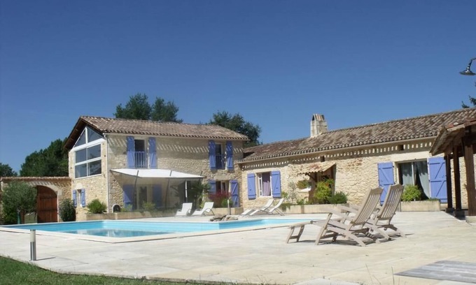 Fumel Apartment | Studio Gîte Prés du Château de Bonaguil Dans une Maison en Pierres