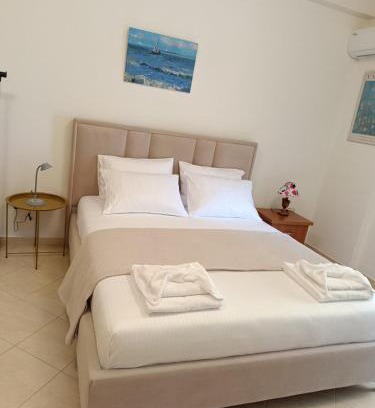 Himare Apartment | Studio Himare Center