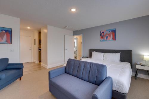 Gadsden Apartment | Studio in Gadsden about 10 Mi to the Coosa River!