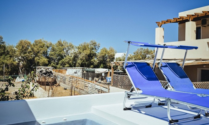 Monolithos Apartment | Studio Kocis with jacuzzi