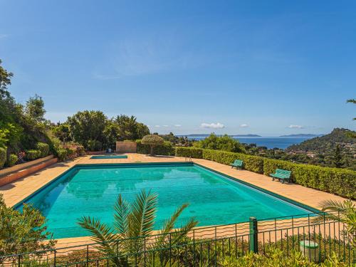 Cavaliere Apartment | Studio Les Mas de Pramousquier-12 by Interhome