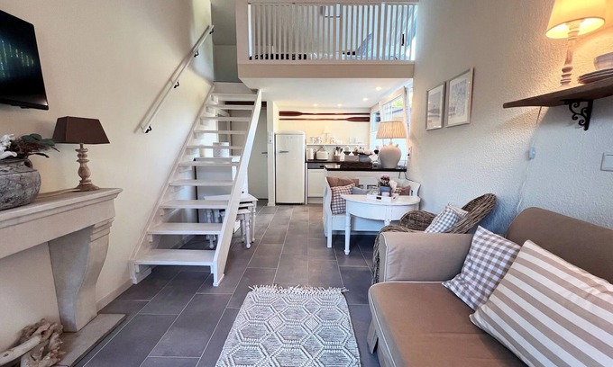 Haddorfer Seen Apartment | Studio 'Malibu S' with Wi-Fi and Air Conditioning