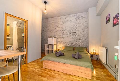 Brasov Apartment | Studio Modern Centru