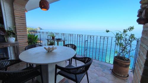 Boca de Tomatlan House | Studio on the beach and beautiful sea view