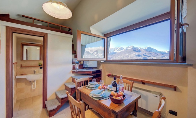 Sauze d'Oulx Apartment | Studio Placide Mountain View