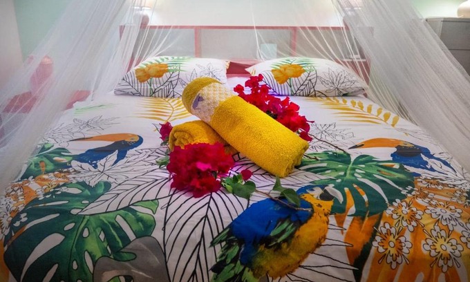 L'Autre-Bord Apartment | Studio T1 bis La Belle Vue, vue mer, wifi, plage à 50m