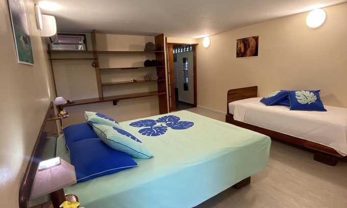 Bora Bora Apartment | Studio triple supérieur, salle de bain privée, kitchenette, adapté PMR