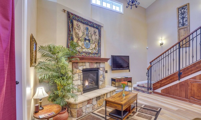 Cedar City Apartment | Studio w/Fireplace: Walk to Downtown Cedar City!
