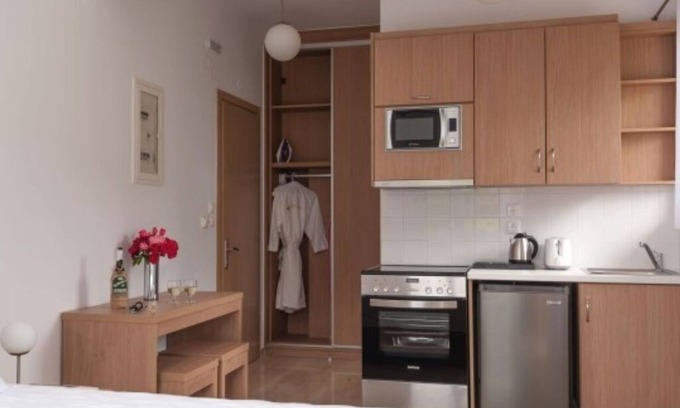 Lassi Apartment | Studio with garden view (Unit C)