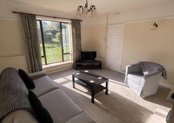 Newmarket House | Stunning 3-Bed House in Newmarket