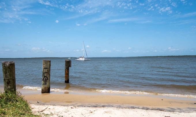 Orange Beach House | Stunning 3br/2.5ba, Pet Friendly, Sleeps 12