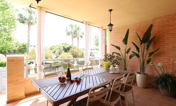 Canet de Berenguer House | Stunning 4-Bedrooms House with Pool & Game Room Near Mediterranean Beaches