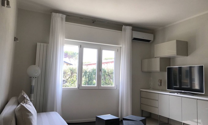 Forte dei Marmi Apartment | Stunning Apartment Forte dei Marmi very close to seaside and city center